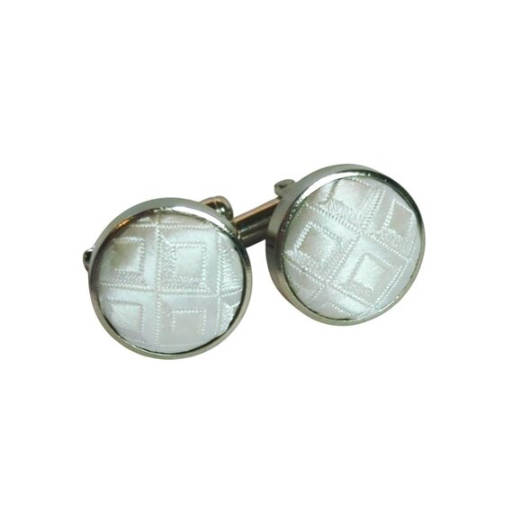 White Patterned Fabric Cufflinks With Silver Tone Metal Finish - Picture 1 of 4